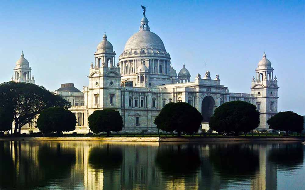 Car rent kolkata Sightseeing for victoria memorial hall